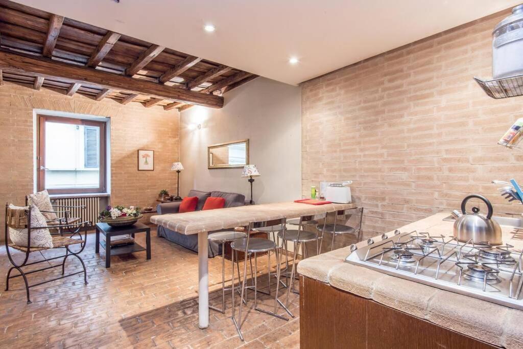 Enchanting Two Bedroom Navona Rome Bagian luar foto
